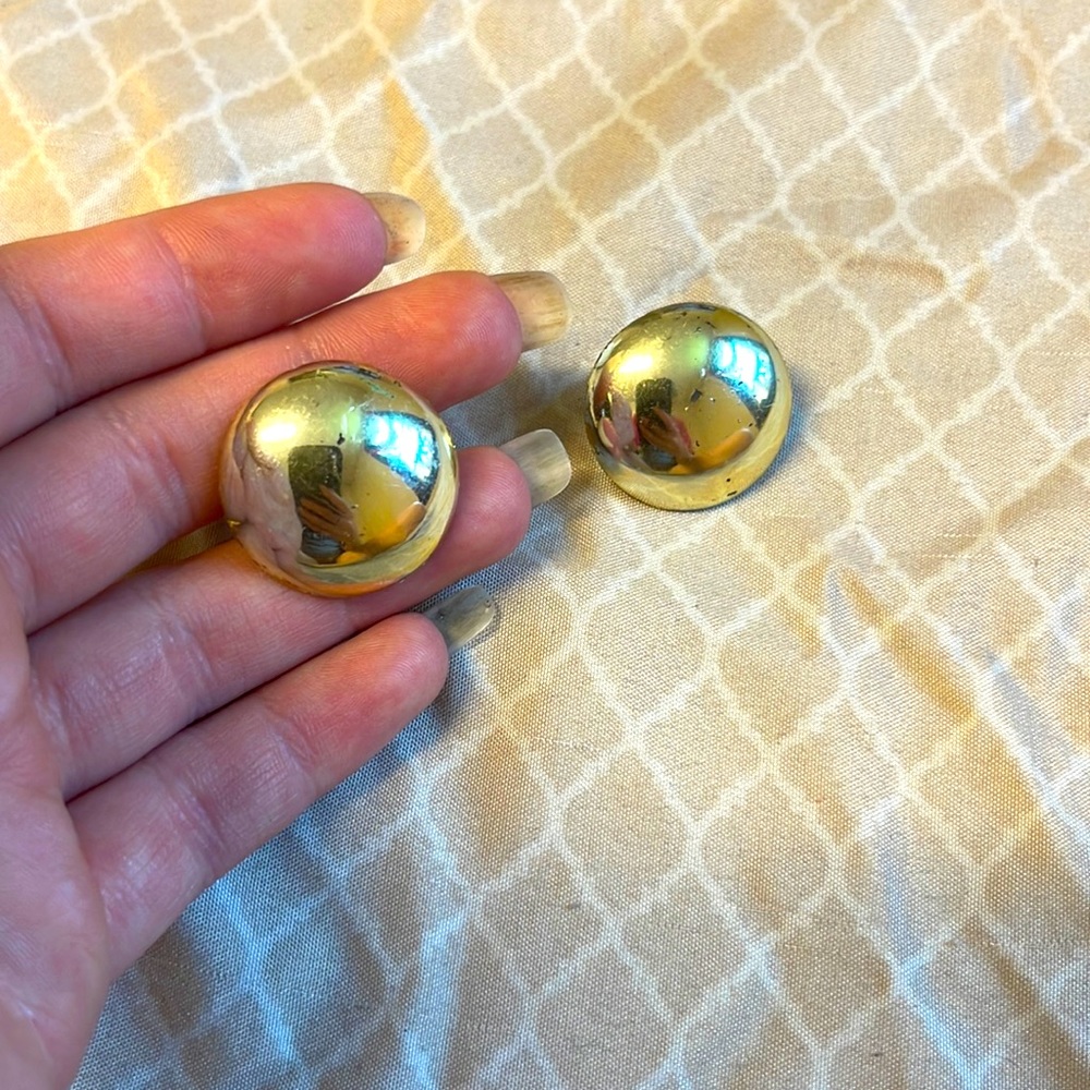 Vintage clip on earrings